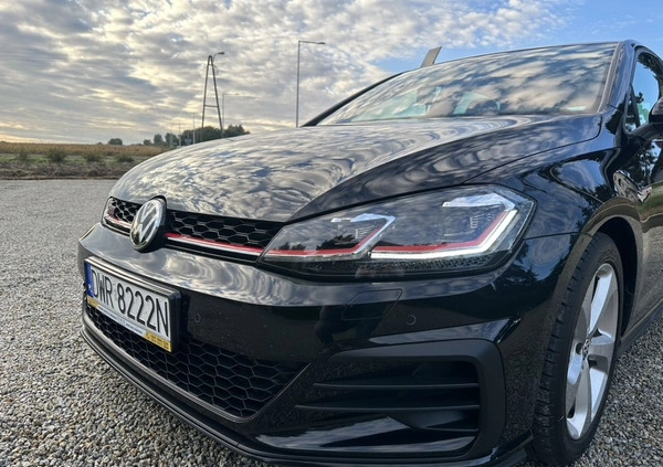 Volkswagen Golf cena 88800 przebieg: 92000, rok produkcji 2019 z Sobótka małe 562